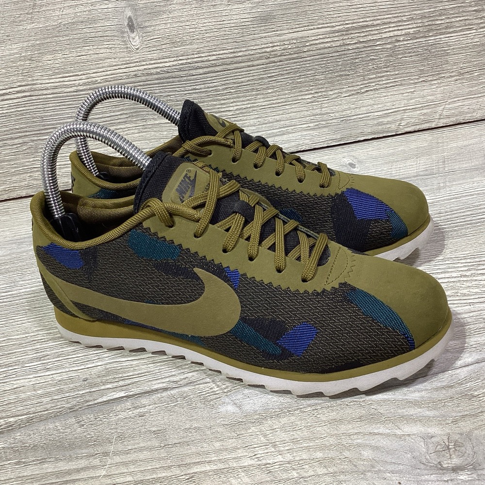 Nike Womens OG Cortez Ultra Low Top Shoes Olive Blue Size 7 Sneakers 844894-300